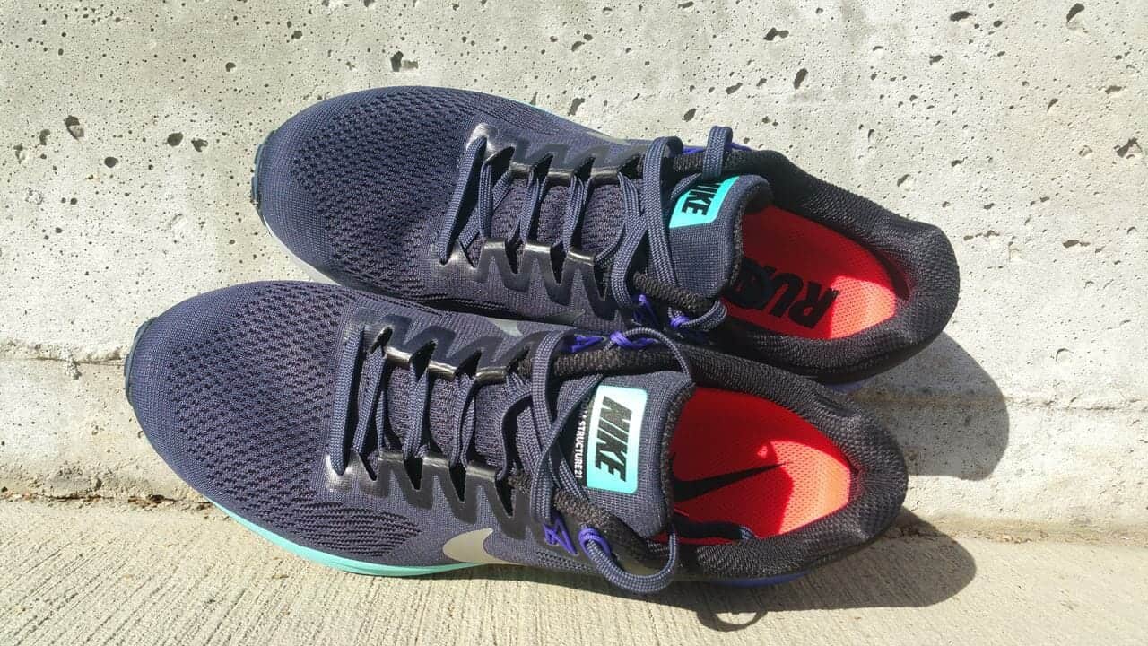 nike air zoom structure 21 running shoe
