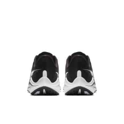 Кроссовки для бега Nike Air Zoom Vomero 14 мужские Черный цвет