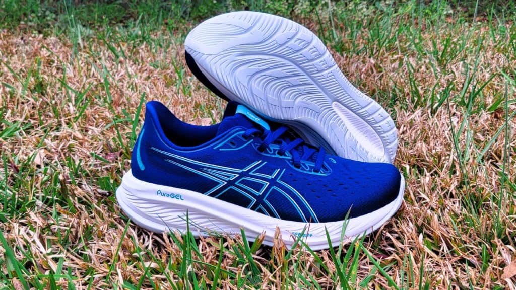 ASICS Gel Cumulus 26 - вид сбоку