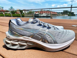 Обзор кроссовок Asics Novablast 2